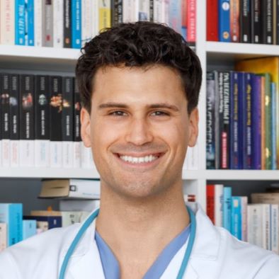 Dr. Gottfried Novacek